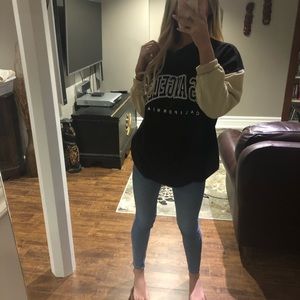 Los Angeles crewneck SALE (3/$39)